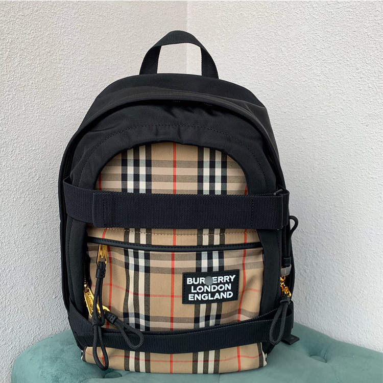 BURBERRYコピー、バーバリープローサム偽物Tシャツ【レディース·メンズ 